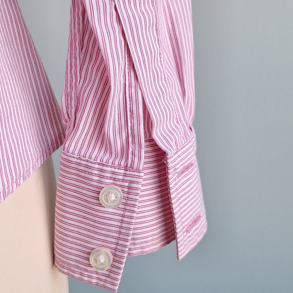 🅱️🅾️G🅾️ Banana Republic Non-iron fitted shirt in red stripes - Picture 8 of 10